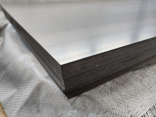 Egy raklap 1000x2000x1,5 mm-es hidegen hengerelt vaslemez - kismetalvasker.hu